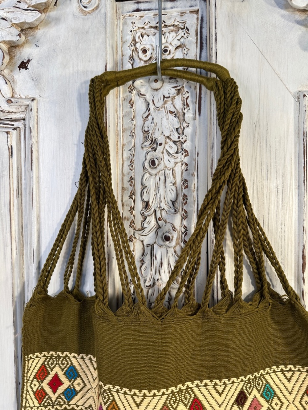 Unbranded Olive Green Woven Tote with Geometric Embroidery - Picture 3 of 6